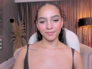 anahicurlie