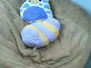 mrandmrs4000's Live Sex Cam Show