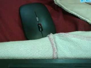 pretty-shee webcam