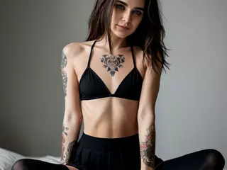 Tünde's Live Sex Cam Show