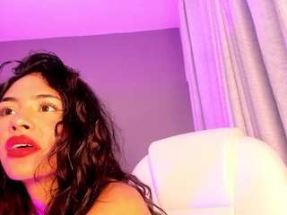 giovannaoliveira Live Webcam on CamSoda