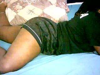 sweet-sandrabreakup's CamSoda show and profile