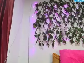 anymour's Live Sex Cam Show