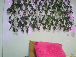 anymour's Live Sex Cam Show