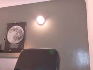 lunalenox Live Webcam on CamSoda