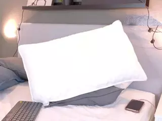 LunaLenox's Live Sex Cam Show