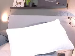 LunaLenox's Live Sex Cam Show