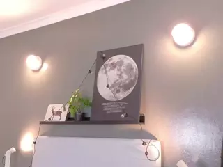 LunaLenox's Live Sex Cam Show