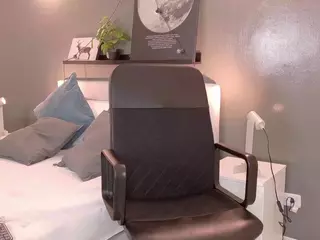 LunaLenox's Live Sex Cam Show