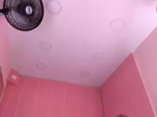 SaraCastiillo's Live Sex Cam Show