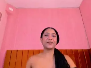 SaraCastiillo's Live Sex Cam Show