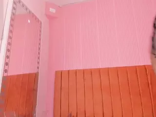 SaraCastiillo's Live Sex Cam Show