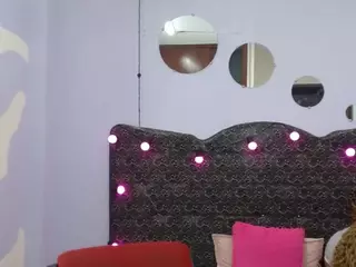 sweet-SharonLie's Live Sex Cam Show