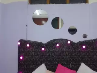 sweet-SharonLie's Live Sex Cam Show