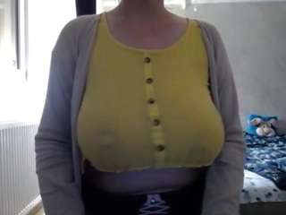MaryX live cam preview