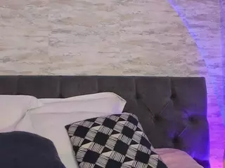 AlishaCuteFace's Live Sex Cam Show