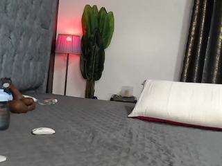 Camila360