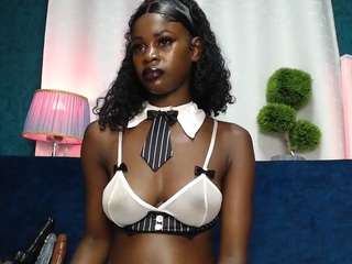 camila360 live cam profile