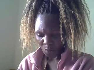 cute-wendo18 webcam model
