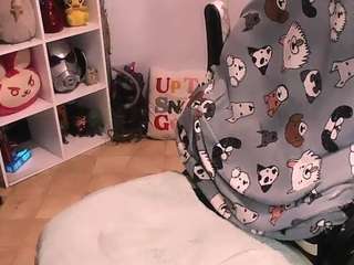 cutiebooty4u Live Webcam on CamSoda