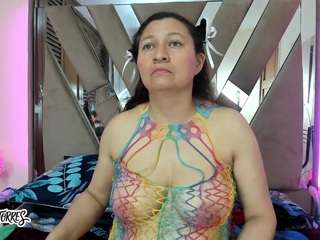 lilith-torres live cam profile