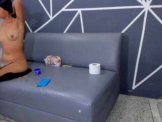 lucretialove Live Webcam on CamSoda