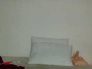nataliaturnon's CamSoda show and profile