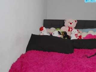 Live webcam model promiselux on Soda Cams