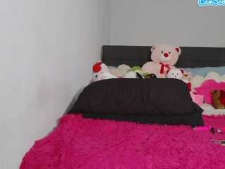 Live webcam model promiselux on Soda Cams