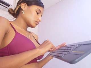 chantaltaylor12 webcam