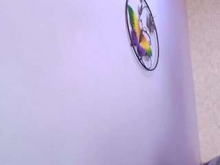 chantaltaylor12 live webcam on Soda Cams