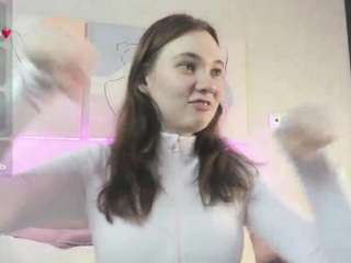 genne-tierney's CamSoda show and profile