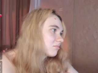 genne-tierney Live Webcam on CamSoda