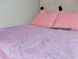 kimapriil live cam profile