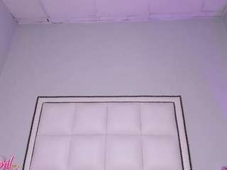 kimapriil's live room