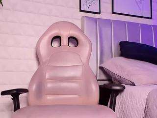 lizzie-evans Live Webcam on CamSoda