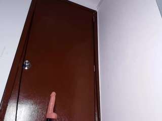  lizzie-evans chat room