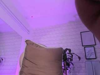 lizzie-evans webcam model