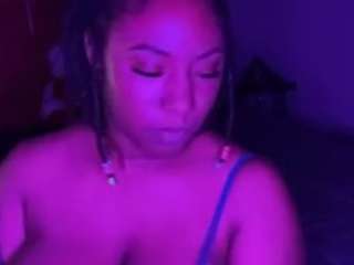 Monroe Macc — LIVE on Camsoda