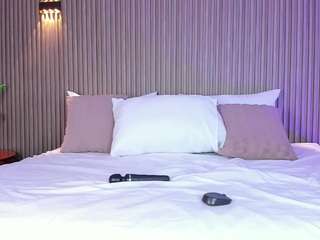 anahinclar Live Webcam on CamSoda