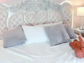 AnahinClar's Live Sex Cam Show