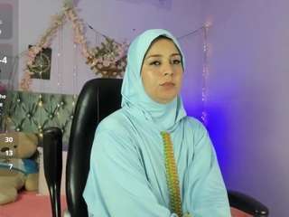 badrasaadi Brown live webcam