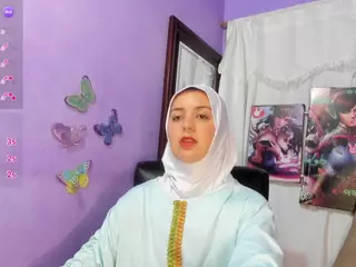 BadraSaadi's Live Sex Cam Show
