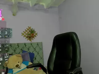 BadraSaadi's Live Sex Cam Show