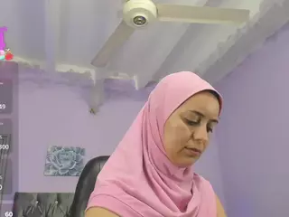 BadraSaadi's Live Sex Cam Show