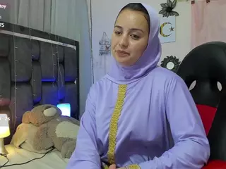BadraSaadi's Live Sex Cam Show