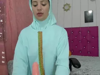 BadraSaadi's Live Sex Cam Show