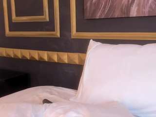 kenia28 Live Webcam on CamSoda