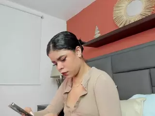 kenia28's Live Sex Cam Show
