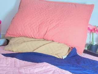 mssmar19, female webcam model,  years old, on live webcam